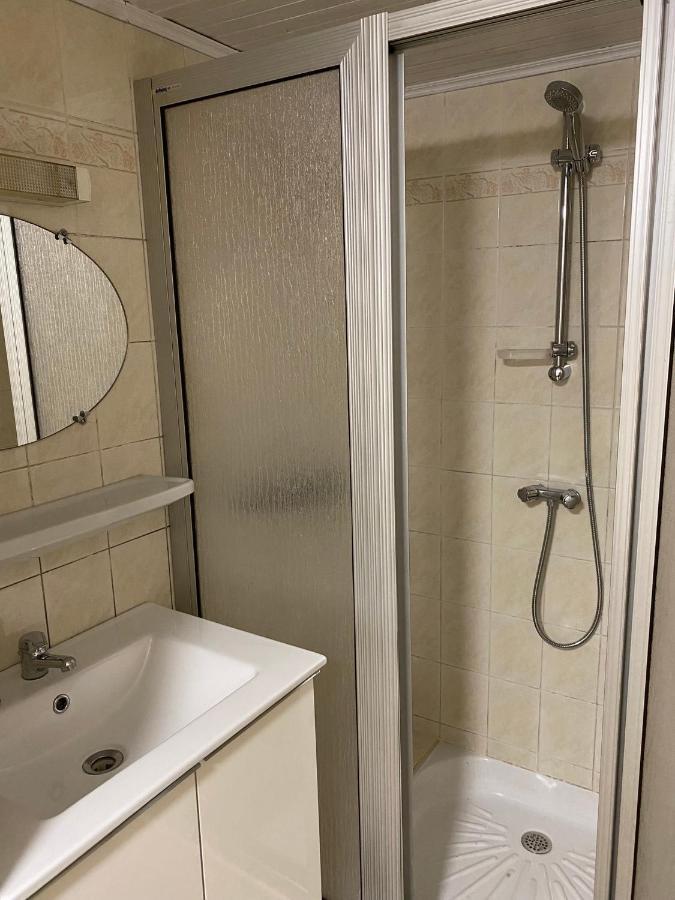 Cauterets Charmant Studio 4 Personnes Екстер'єр фото